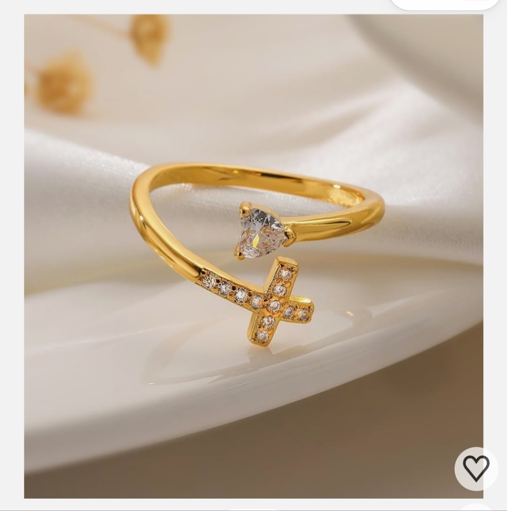 Heart And Cross Ring - Picture 1 of 4